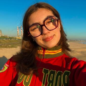 Babysitter in Villepinte: Alicia