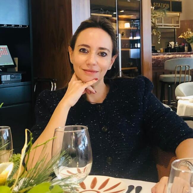 Babysitting job in Neo Psychiko: Dorina