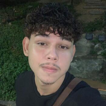 Babysitter in Belém: Satur