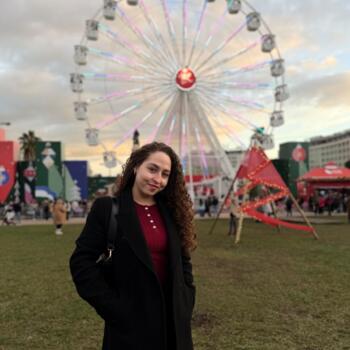 Babysitter in Lisbon: Dalila