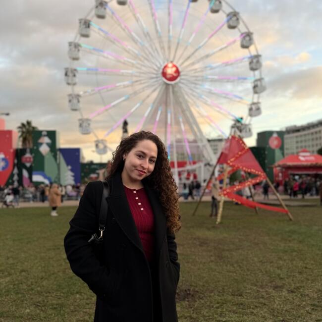 Babysitter in Lisbon: Dalila