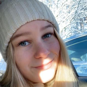 Barnvakter i Åbo: Camilla