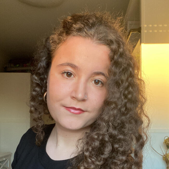 Babysitter in Vitoria-Gasteiz: Paula