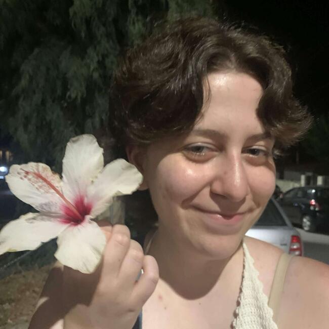 Babysitter in Piraeus: Ελένη