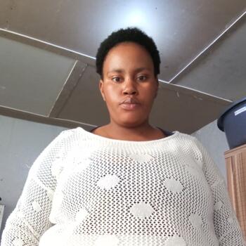 Babysitter Johannesburg: Tsholofelo