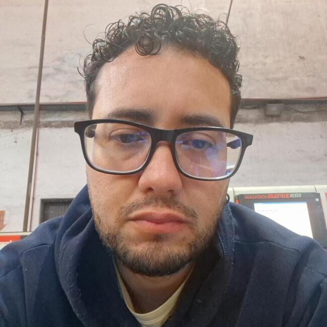 Emprego de babá em Ribeirão Pires: Renan