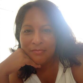 Babysitter Puerto Cruz: Nelida