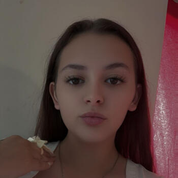Babysitting job in Beveren: babysitting job Cheyenne