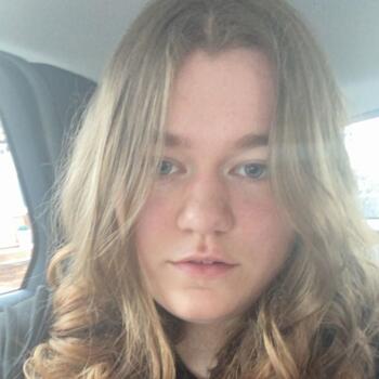 Babysitter in Ipswich: Courtney