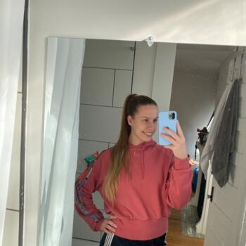 Babysitter in Chattanooga: Luiza