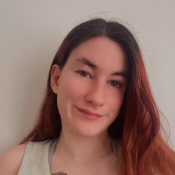 Babysitter in Sunshine Coast: Ellie