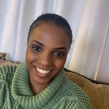 Babysitter in Albufeira: Aurora