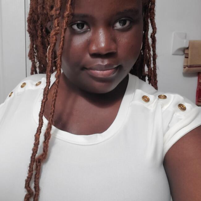 Babysitter in Palm Beach Gardens: Vikariana