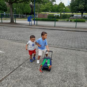 Baby-sitting Mol: job de garde d'enfants Youssef