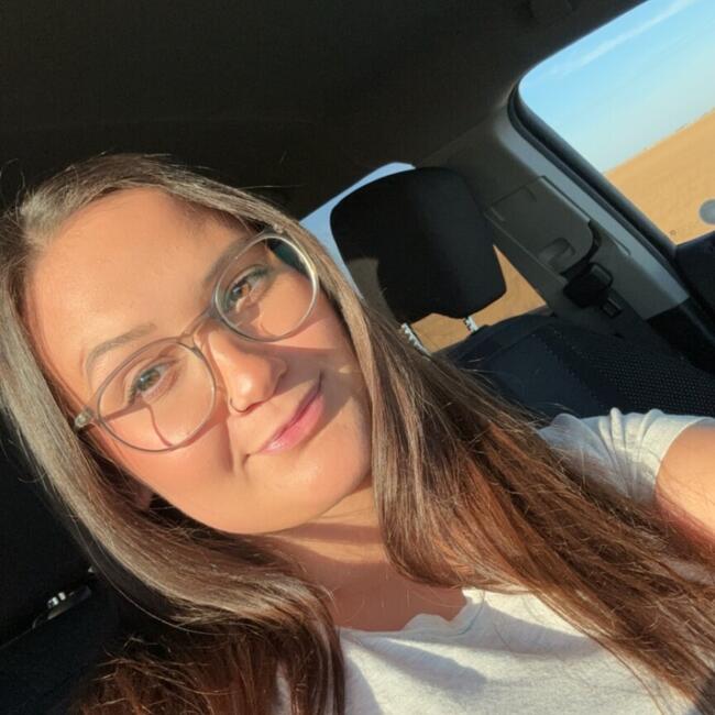 Babysitter in Regina: Hailey