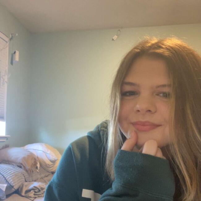 Babysitter in Ferndale (Washington): Samantha