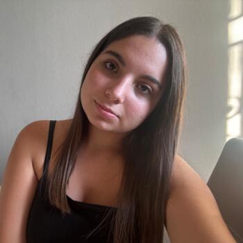 Babysitter in Castello d'Argile: Vanessa