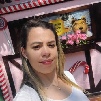 Babysitter in São Paulo (São Paulo): Daiany