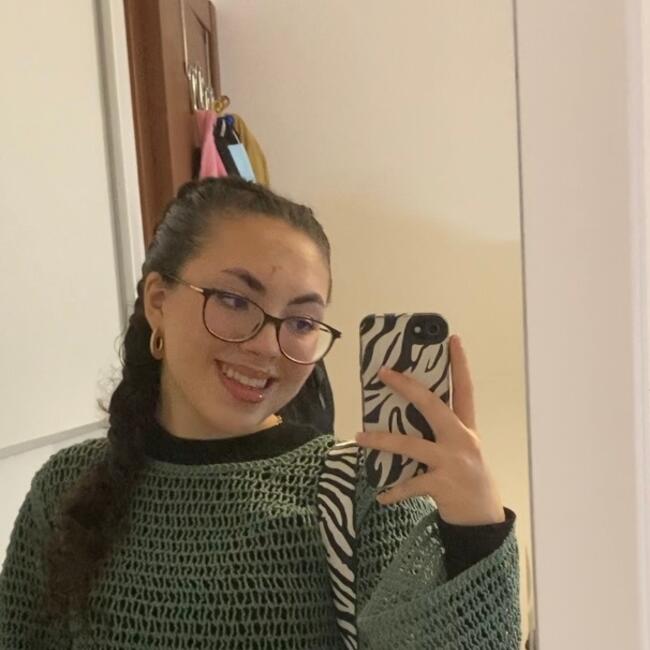 Babysitter in La Penilla (Comunidad Autónoma de Cantabria): Alba