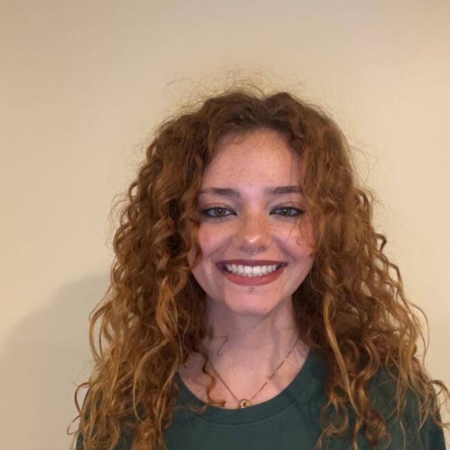 Nanny in El Lago: Ali