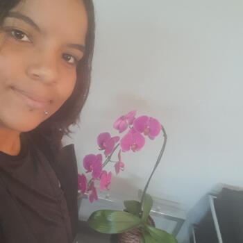 Babá em Sertãozinho: Fabiana