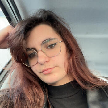 Babysitter in Rozay-en-Brie: Odessa