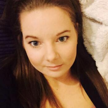 Babysitter in Exeter: Cassie