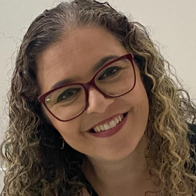 Babysitter in Vila Nova de Famalicão: Fabiana