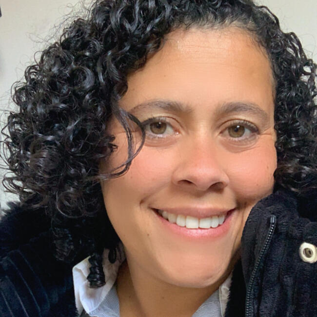 Babysitter in Santana de Parnaíba: Jennifer