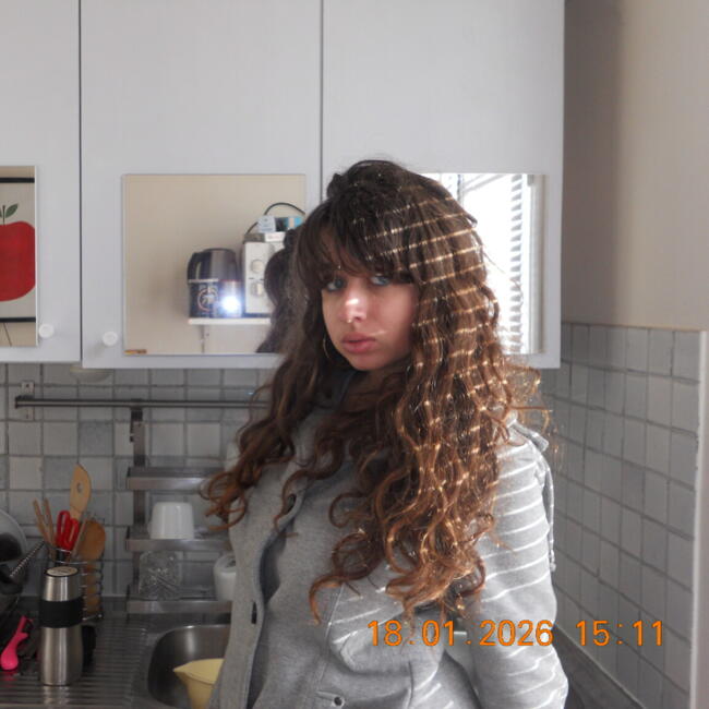 Babysitter in Le Chesnay: Juliette