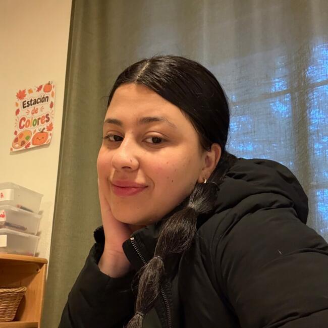 Babysitter in Portland: Arianna