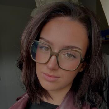 Babysitter in Tours: Esperance