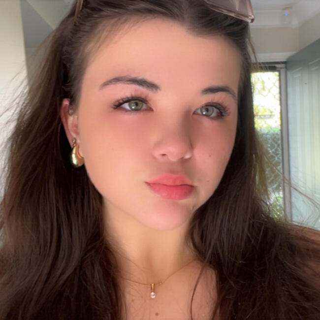 Babysitter in Gold Coast: Tayla