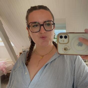 Babysitter in Pau: Héloïse