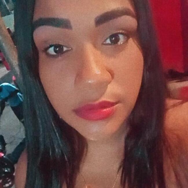 Babysitter in Candeias (Candeias): Bruna