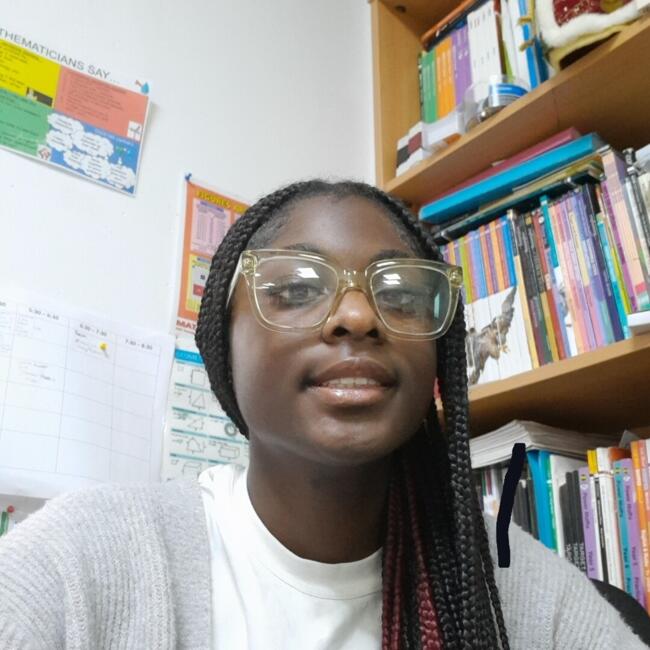 Babysitter in Metropolitan Borough of Wirral: Mitchelle
