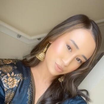 Parent Oldham: Naima