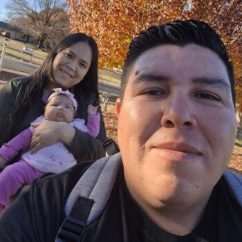 Babysitting job in Fort Worth: babysitting job Jose Antonio