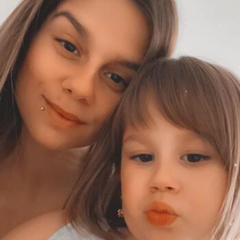 Nanny in Bree: Evelien