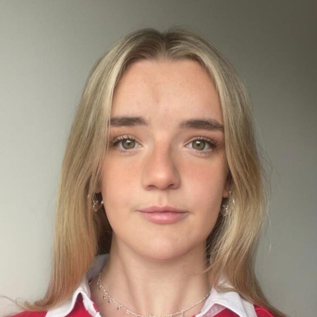 Babysitter in Blackrock: Emilia