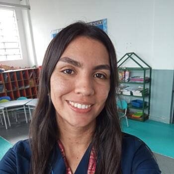 Baby-sitter in Armenia: Paula Andrea Rodas Castaño