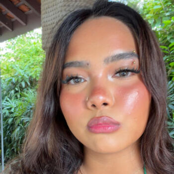 Babysitter in Singapore: Haifaa