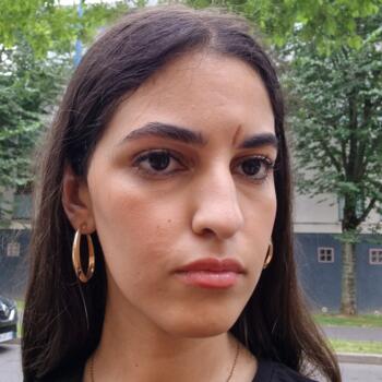 Baby-sitter Vitry-sur-Seine: Dina