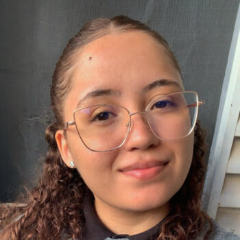 Babysitter Brasília: Maria Rita