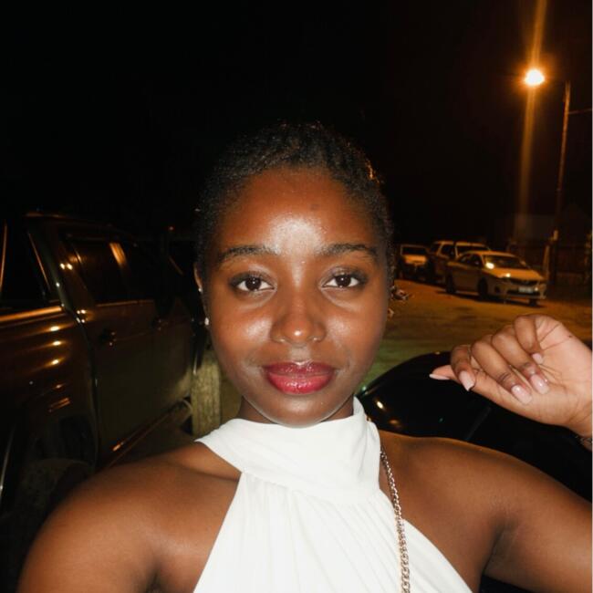 Babysitter in Cape Town: Thandyswa