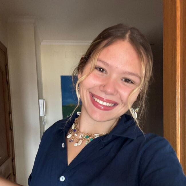 Babysitter in Setúbal: Matilde