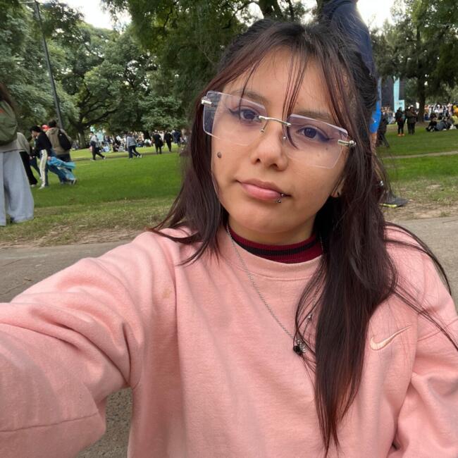 Babysitter in Buenos Aires: Fabiola Yanella