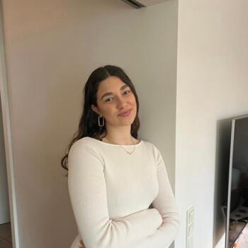 Babysitter in Graz: Josie