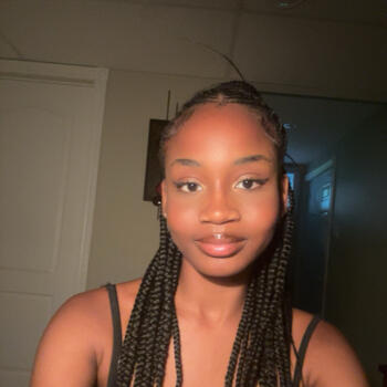 Baby-sitter in Saint-Lin-Laurentides: Laurine Wendy