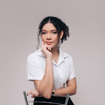 Babysitter in Recife: Cynthia